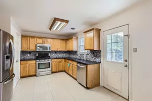 3001 Rainy River Dr, Leander, TX 78641 - Photo 8