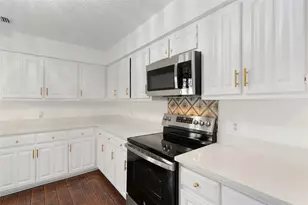 21205 National Dr, Lago Vista, TX 78645 - Photo 6