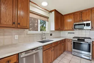 2801 Butler National Dr, Pflugerville, TX 78660 - Photo 12