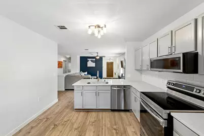 5307 Apple Orchard Lane, Austin, TX 78744 - Photo 10