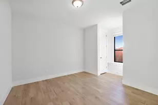 18705 Hopper Ln, Austin, TX 78738 - Photo 26