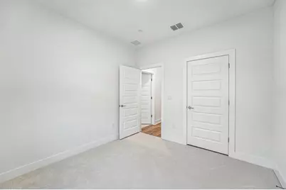 200 W 56th Street #2103, Austin, TX 78751 - Photo 18