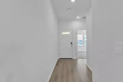 5028 Hazelnut Lane, Del Valle, TX 78617 - Photo 8