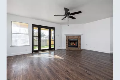 102 Erin Cove, Hutto, TX 78634 - Photo 14