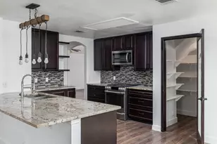 102 Erin Cove, Hutto, TX 78634 - Photo 8