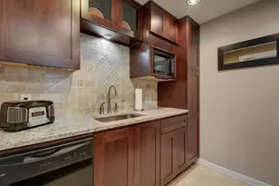 2529 Rio Grande St, Austin, TX 78705 - Photo 16