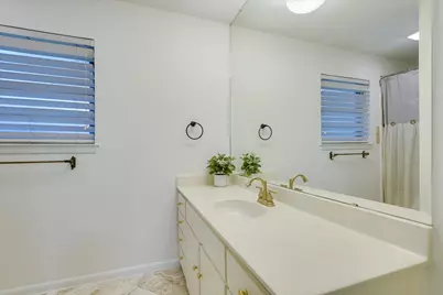 1004 Biscayne Cove SW, Lakeway, TX 78734 - Photo 22