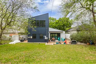 1109 Angelina St, Austin, TX 78702 - Photo 32