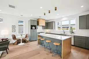 3019 Garwood St, Austin, TX 78702 - Photo 4