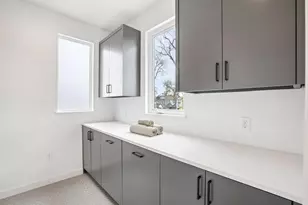 3019 Garwood St, Austin, TX 78702 - Photo 16