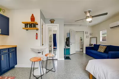 4702 Crest Oak Road, Austin, TX 78744 - Photo 18