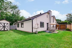 4702 Crest Oak Rd, Austin, TX 78744 - Photo 16