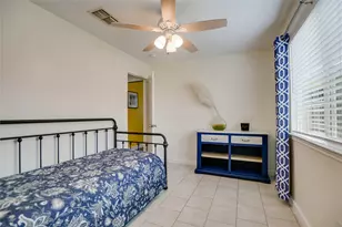 4702 Crest Oak Rd, Austin, TX 78744 - Photo 14