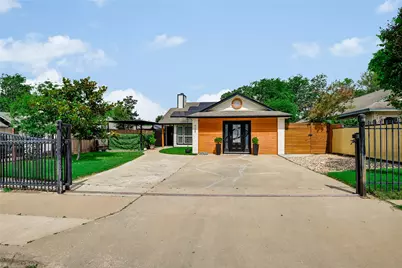 4702 Crest Oak Road, Austin, TX 78744 - Photo 1