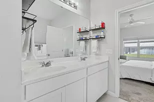 310 Running M St, Georgetown, TX 78633 - Photo 2