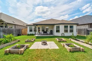 221 Short Leaf Dr, Buda, TX 78610 - Photo 24