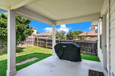 157 Maplewood N, Kyle, TX 78640 - Photo 8