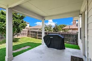 157 Maplewood N, Kyle, TX 78640 - Photo 8