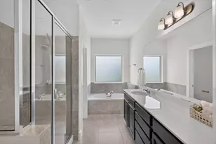 2004 Garretts Way, Manchaca, TX 78652 - Photo 18