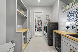 500 Yellow Senna Pl, Liberty Hill, TX 78642 - Photo 20