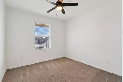 9028 James Bowie, Seguin, TX 78155 - Photo 8