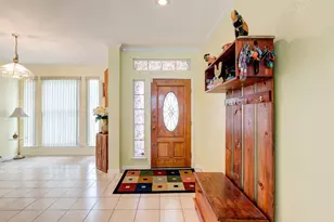 1605 Dapplegrey Ln, Austin, TX 78727 - Photo 12