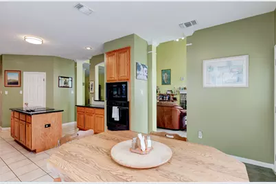 1605 Dapplegrey Lane, Austin, TX 78727 - Photo 10