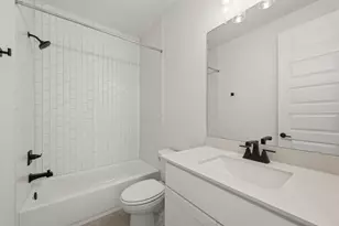 220 Bloomington Loop, Hutto, TX 78634 - Photo 20
