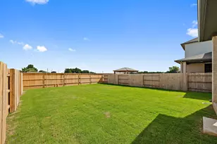 220 Bloomington Loop, Hutto, TX 78634 - Photo 36