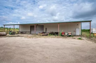 1889 Co Rd 487, Taylor, TX 76574 - Photo 20