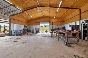 1889 Co Rd 487, Taylor, TX 76574 - Photo 22