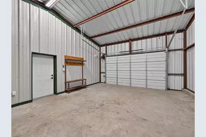 1889 County Road 487, Taylor, TX 76574 - Photo 16