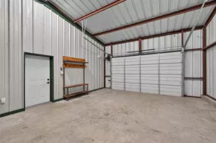1889 Co Rd 487, Taylor, TX 76574 - Photo 16
