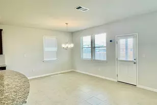 516 Betty Ann Wy, Leander, TX 78641 - Photo 4