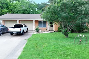 606 E Liberty Ave, Round Rock, TX 78664 - Photo 1