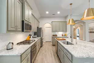 18601 McKay Cove, Austin, TX 78738 - Photo 10