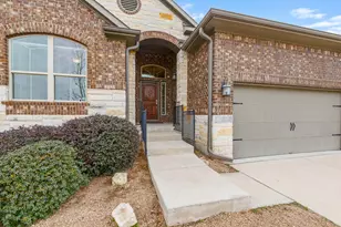 18601 McKay Cove, Austin, TX 78738 - Photo 2
