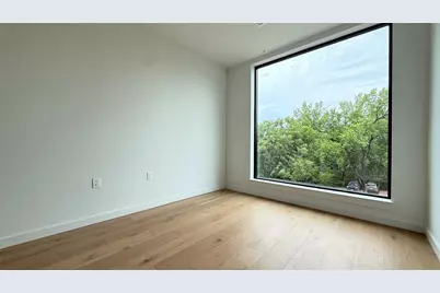 2209 S 1st Street #322, Austin, TX 78704 - Photo 6