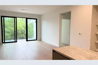 2209 S 1st Street #322, Austin, TX 78704 - Photo 4