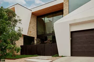 2108 Matterhorn Ln, Austin, TX 78704 - Photo 2