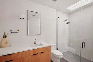 2108 Matterhorn Ln, Austin, TX 78704 - Photo 30