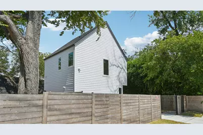 9104 Georgian Drive, Austin, TX 78753 - Photo 2