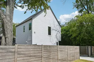 9104 Georgian Dr, Austin, TX 78753 - Photo 2
