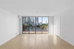 40 N Interstate 35, Austin, TX 78701 - Photo 2