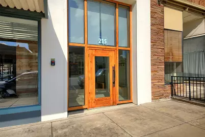 215 N Main Street, Taylor, TX 76574 - Photo 2