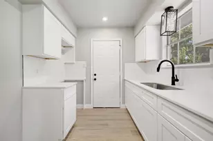 7000 Carwill Dr, Austin, TX 78724 - Photo 6