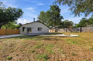 8102 Fort Sumter Rd, Austin, TX 78745 - Photo 24