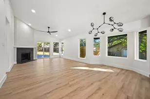8102 Fort Sumter Rd, Austin, TX 78745 - Photo 10