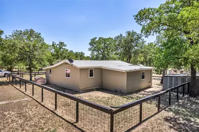 148 Milam Lane, Bastrop, TX 78602 - Photo 4