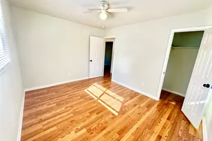 4901 York Hill Dr, Austin, TX 78723 - Photo 28